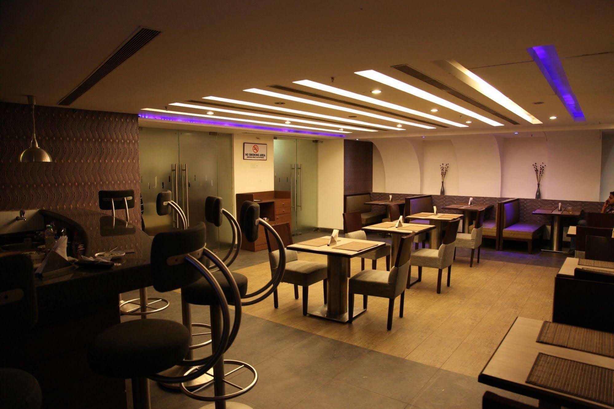Ira By Orchid Bhubaneswar Hotel Eksteriør billede